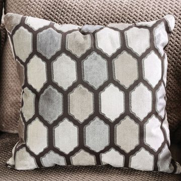 sm1275 pillow 1